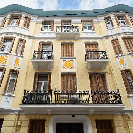 Spacious & Artistic Retro 2Bd Apt With Sauna Athena Bagian luar foto