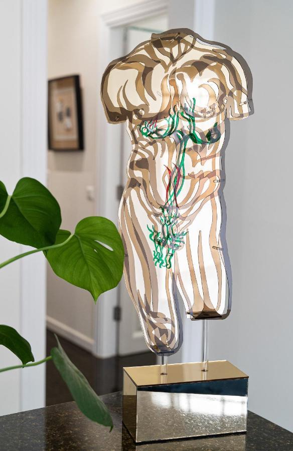 Spacious & Artistic Retro 2Bd Apt With Sauna Athena Bagian luar foto