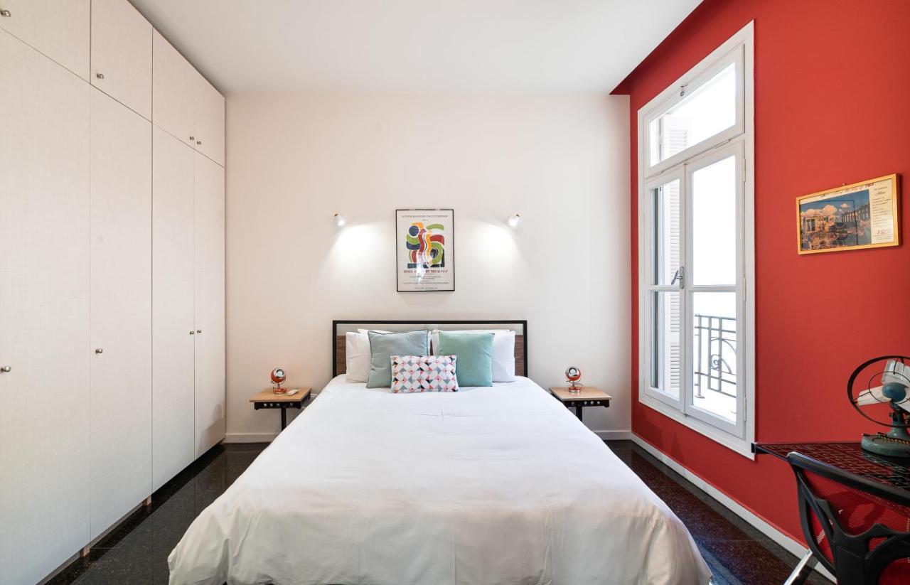 Spacious & Artistic Retro 2Bd Apt With Sauna Athena Bagian luar foto