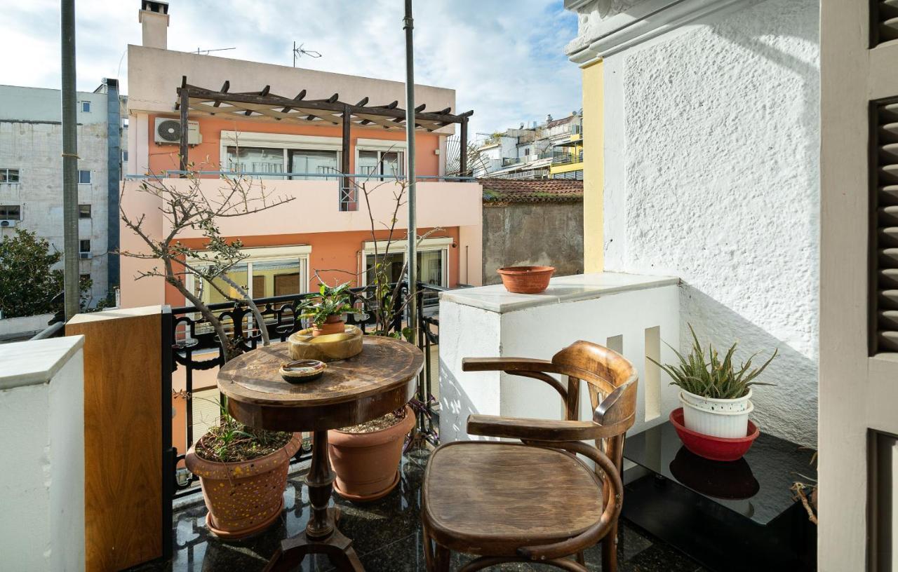 Spacious & Artistic Retro 2Bd Apt With Sauna Athena Bagian luar foto